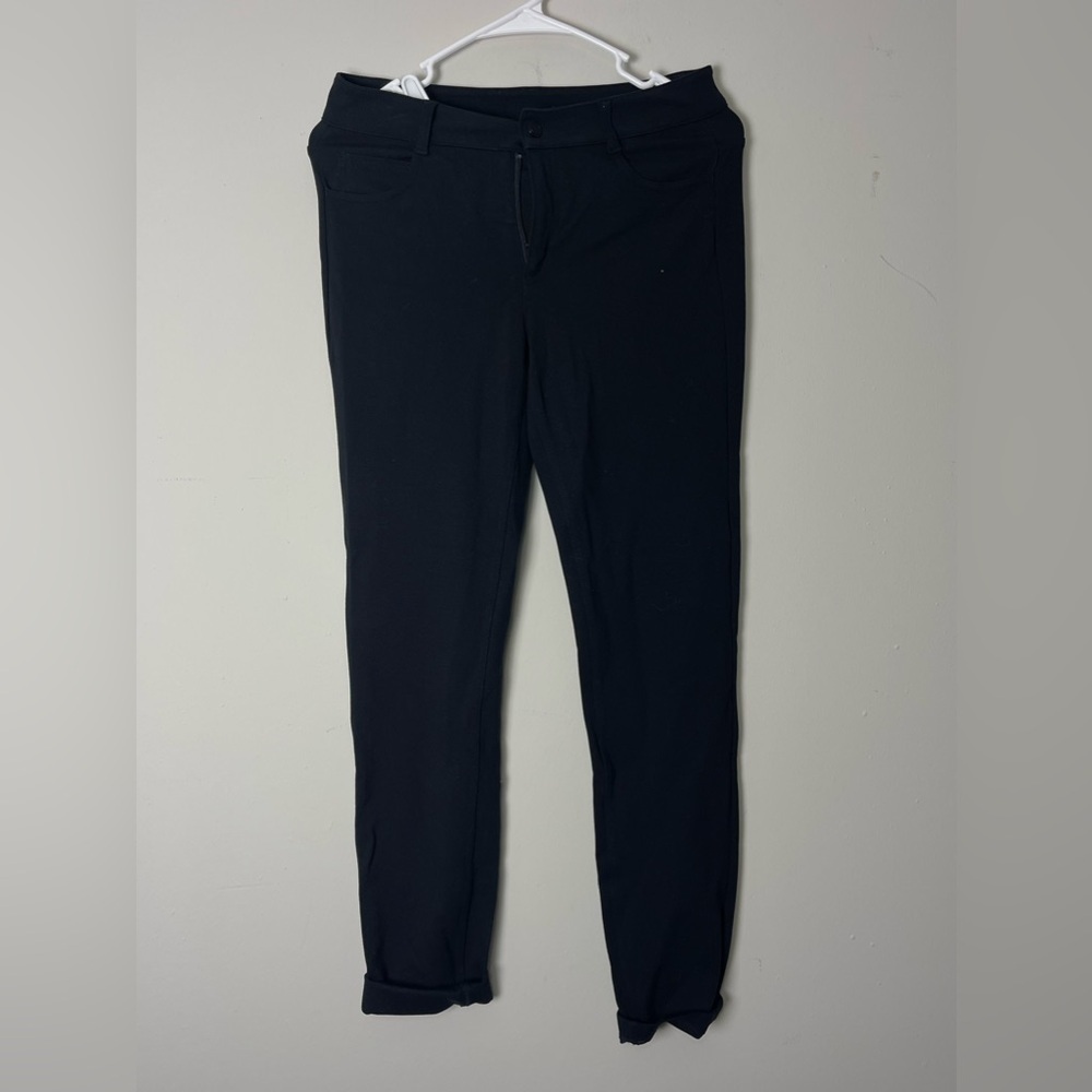 Athleta Women Black Pants 4 Outdoorsy Minimalist Stretch Athleisure Active Wear